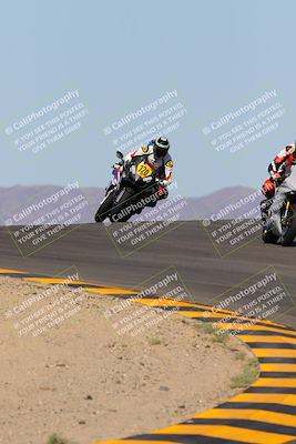 media/Oct-09-2022-SoCal Trackdays (Sun) [[95640aeeb6]]/Turns 9 and 10 (1050am)/